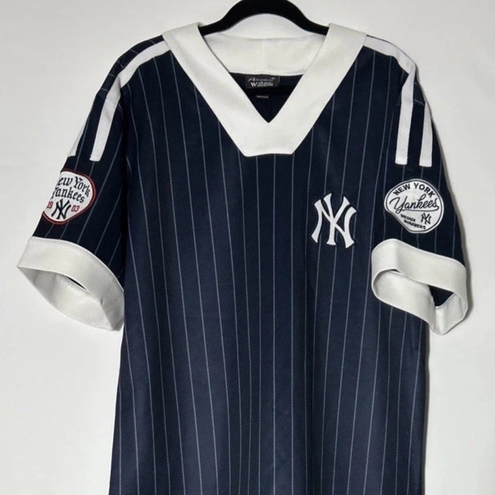 NWT FREE PEOPLE Movement x The Wild Collective YANKEES Stripe Tunic Navy White M
